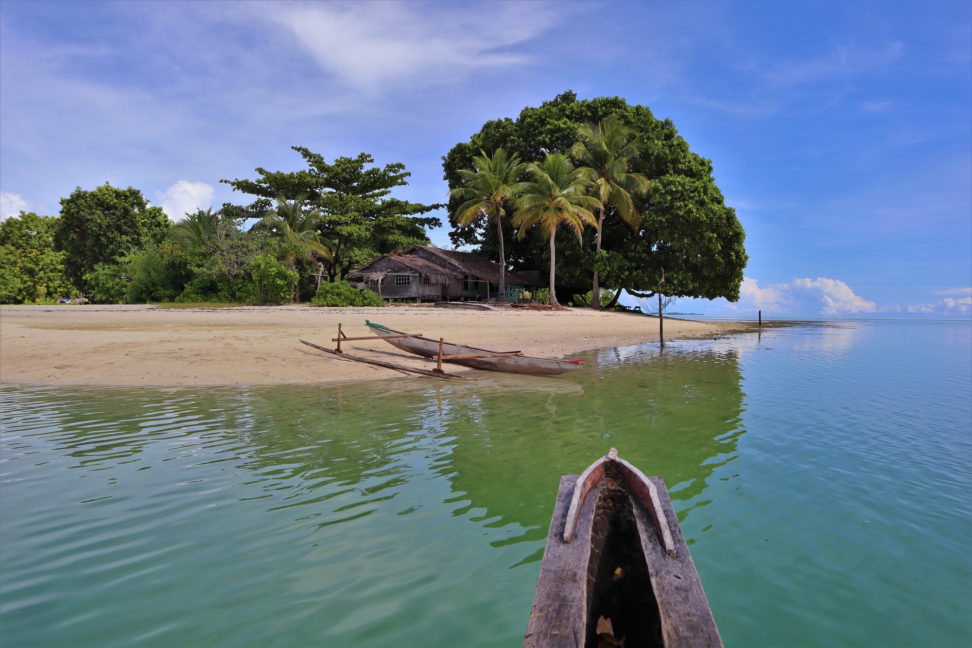Fot. 1. Hop on hop off islands adventure, New Ireland Province, Papua New Guinea (fot. Bart Napierala)