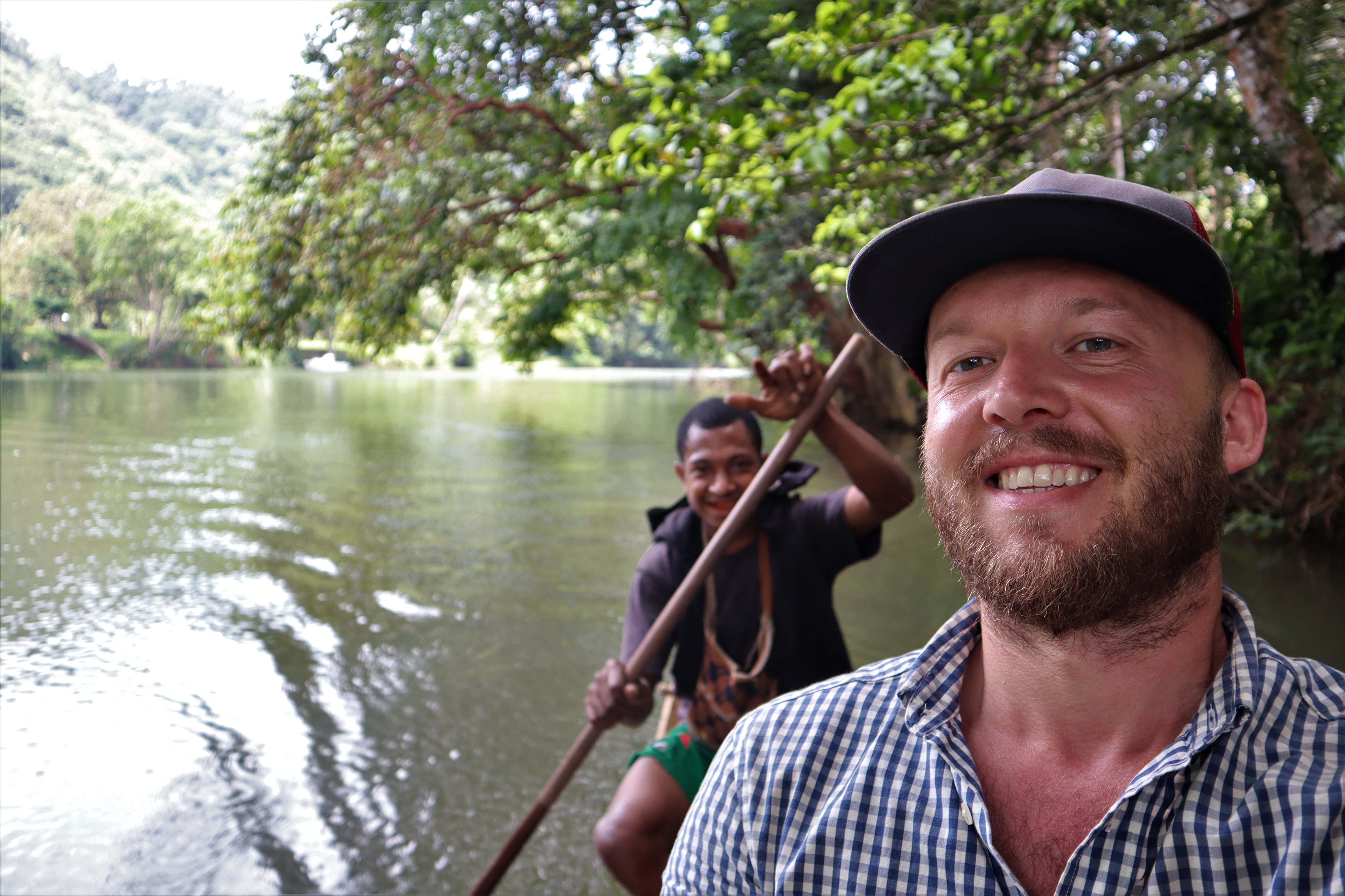 Fot. 1. Canoeing Dawadawa River, Milne Bay Province, Papua New Guinea (fot. Bart Napierala)